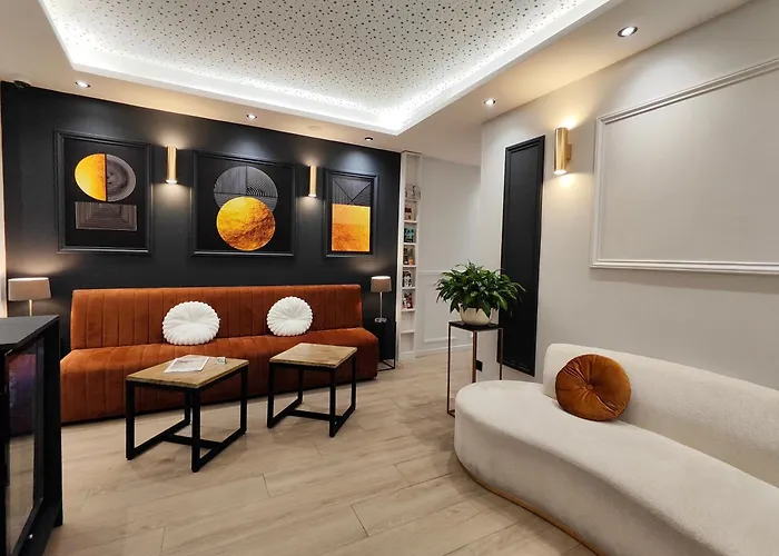 55 Hôtel Montparnasse Parigi